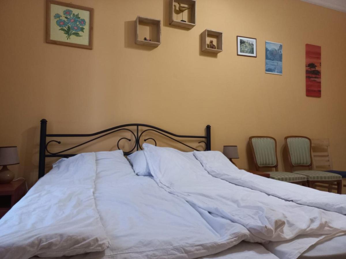 Dream Appartment For A Nice Holiday With A Bedroom And Living Room! Марианске-Лазне Экстерьер фото
